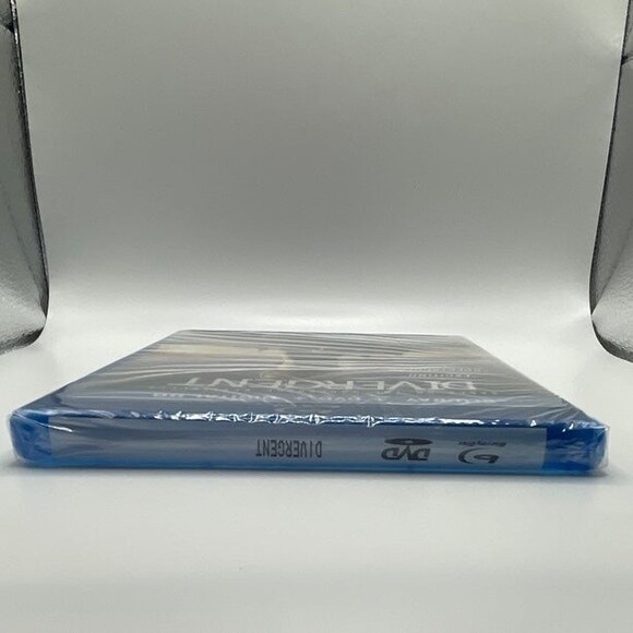 Divergent Blu-Ray New In Sleeve - Picture 4 of 5